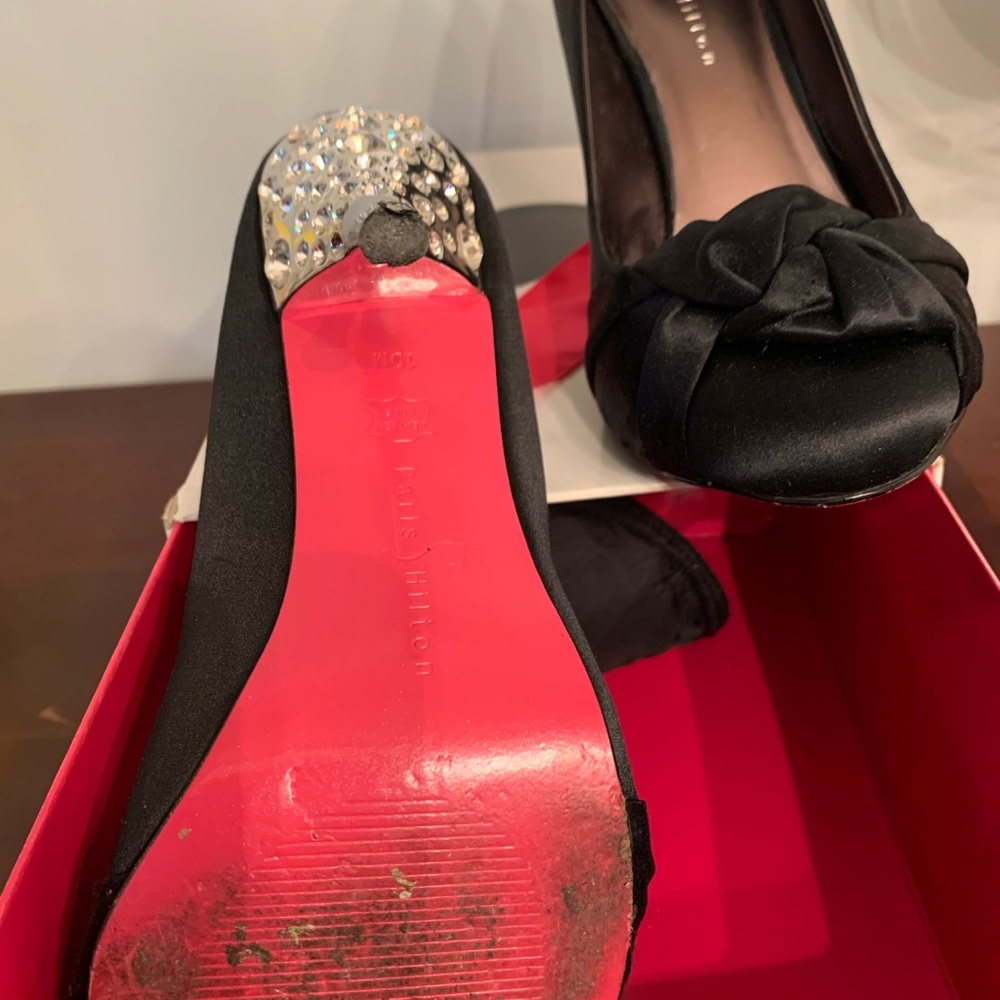 Shoes - Picture 2 of 3